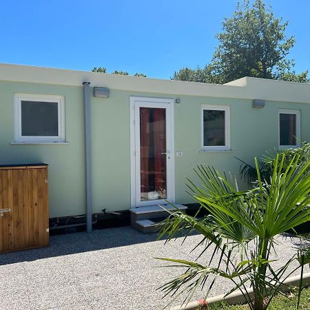 The Camp By Maggiore Suites Maccagno Exterior photo